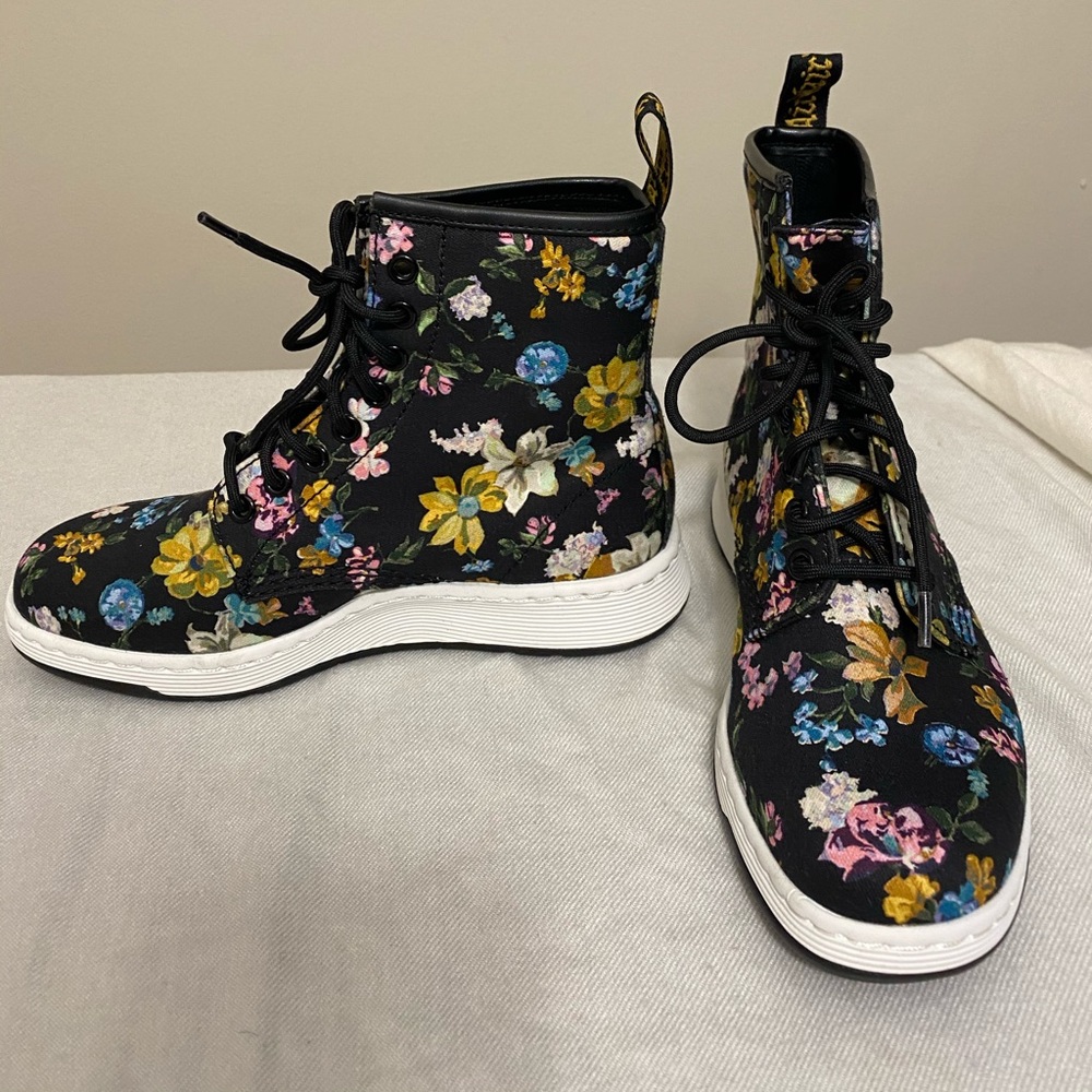 Dr. Martens Air Wair Darcy Floral Women’s Boot
